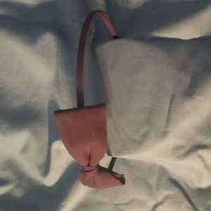 Girl's purple headband